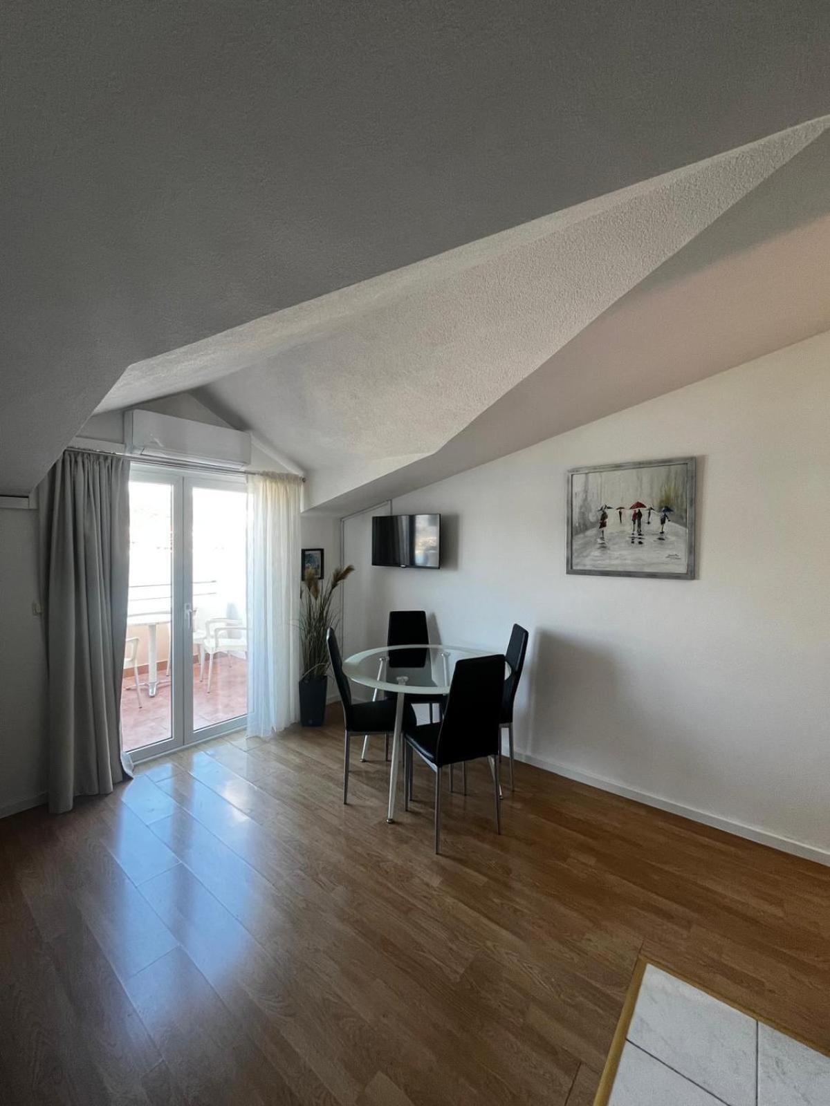 Apartments Kapetanovi Dvori Trogir Dış mekan fotoğraf
